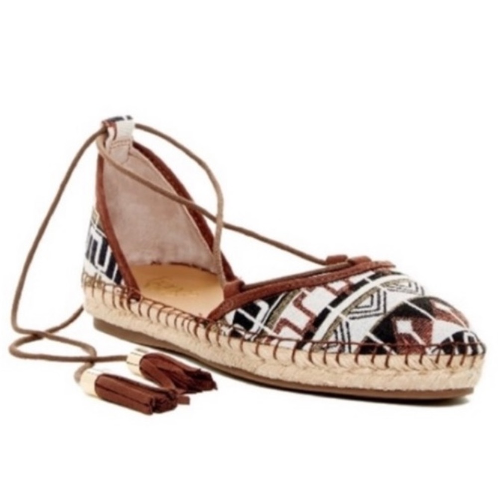 Franco Sarto Dream tribal shoe